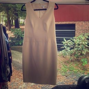 Business causal dress